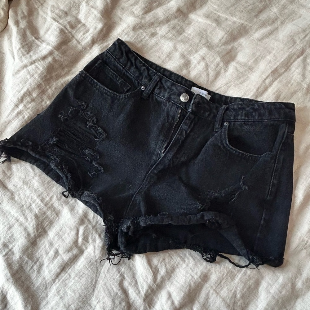 High waisted jeans